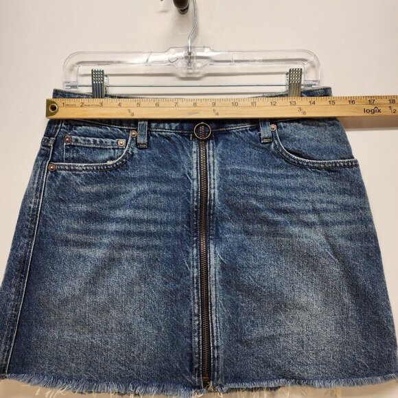 WE THE FREE Skirt Size 28 Women’s Denim Zip It Up Front Mini Blue - Picture 2 of 7